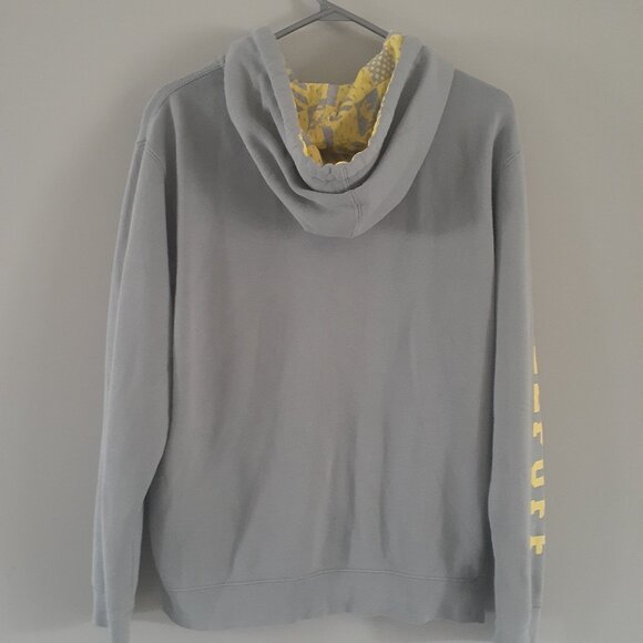 Hufflepuff Adult Hooded Sweatshirt - Picture 4 of 10